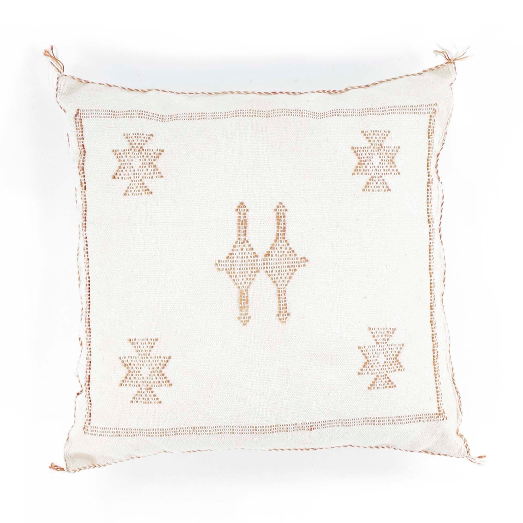 Sabra kussen - White + Brown Embroidery Kussens bohosaninterior 