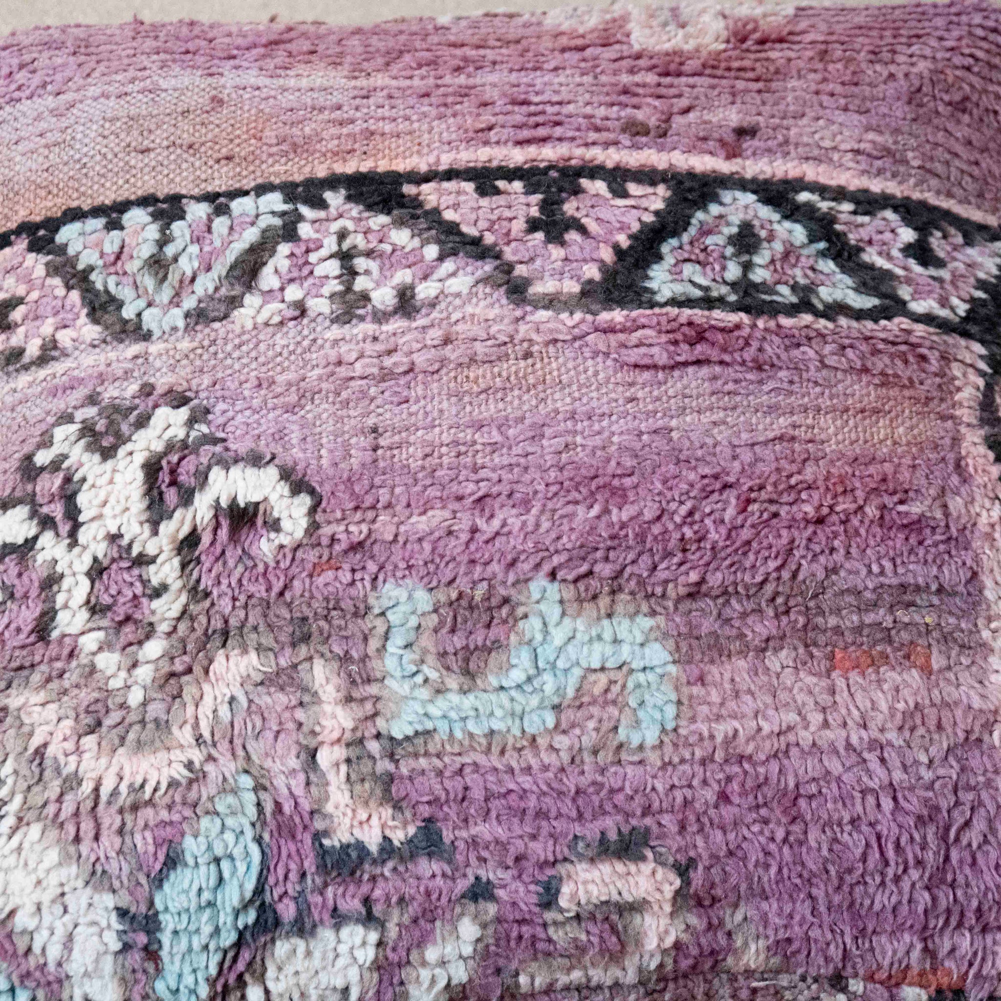 Vintage Boujaad Poef Poefs bohosaninterior 